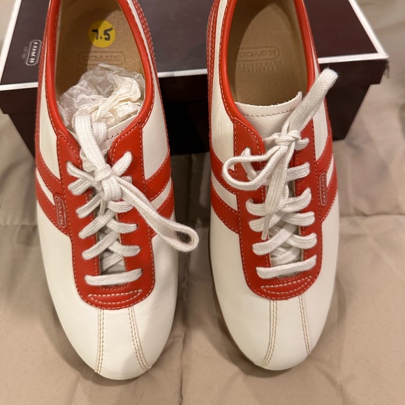 Coach Frasier Nappa 7.5 men’s shoe size, new in box - Picture 2 of 5